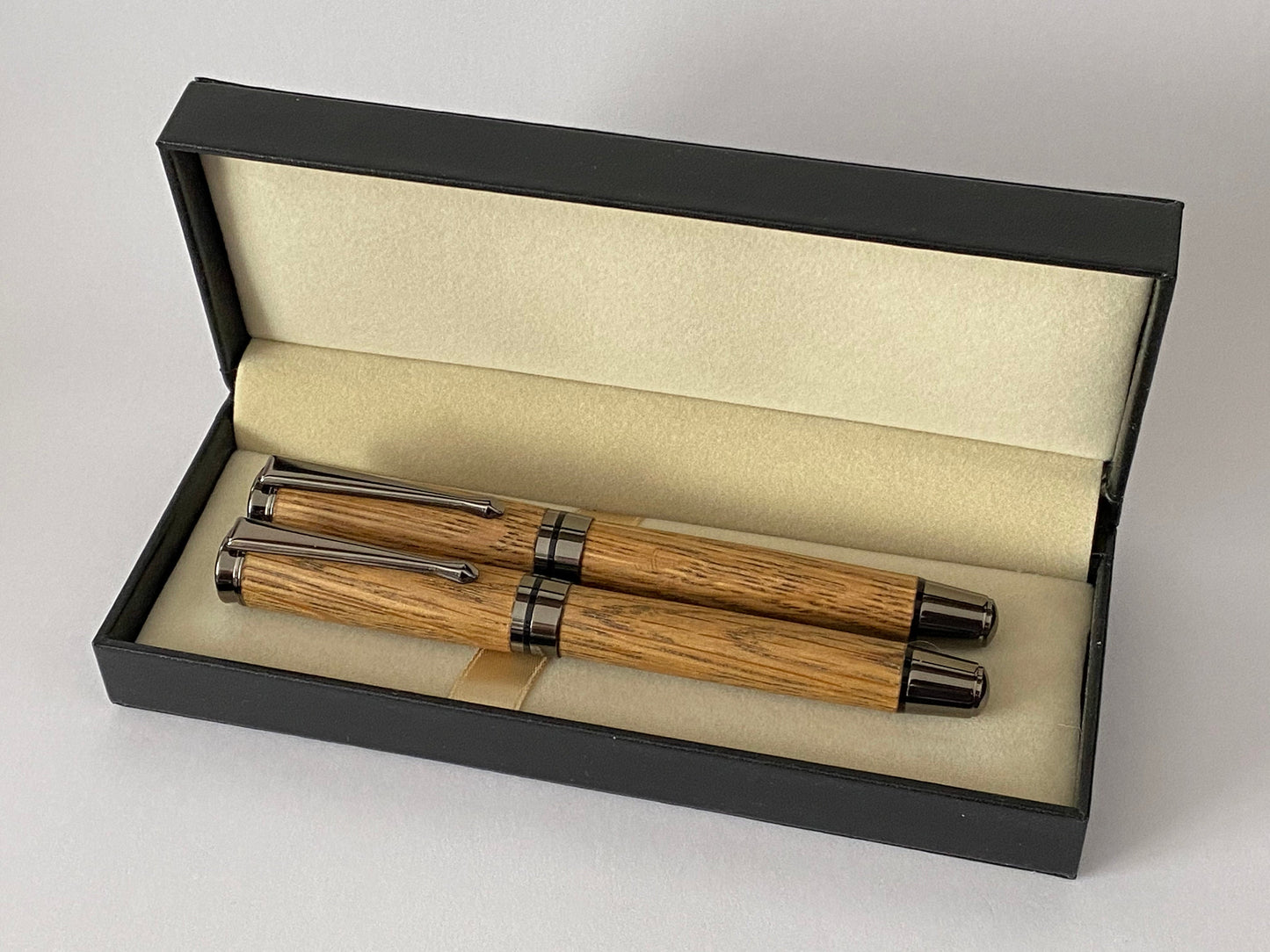 Irish Whiskey Barrel Fountain Pen - Style 2 | Handcrafted Wooden Oak Pen
