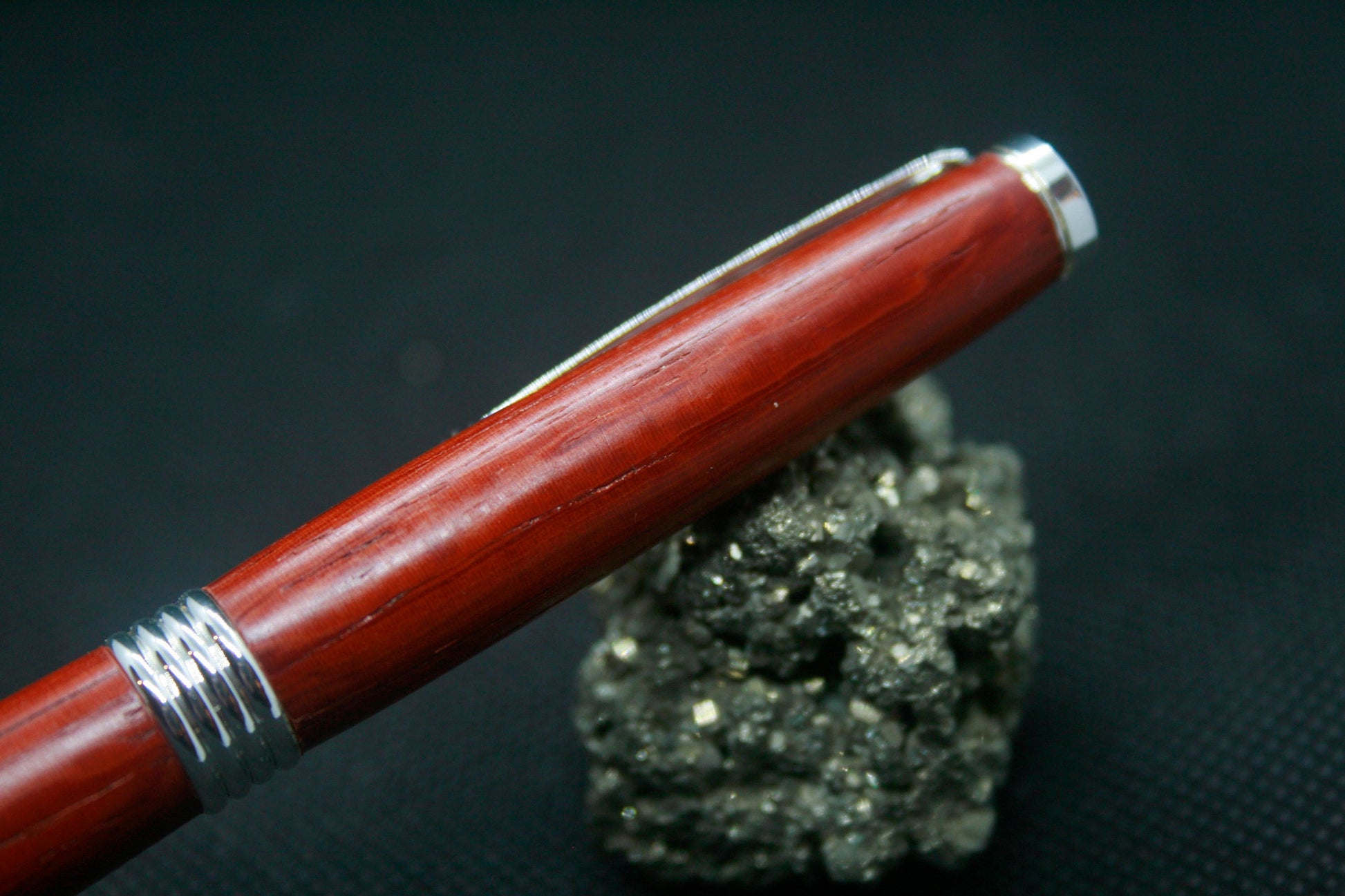 Calamus Padauk Wood Slimline Twist Pen | Hand Turned | Real Wood